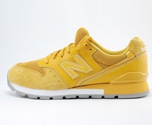 Светло-желтые кроссовки женские New Balance 996 на каждый день